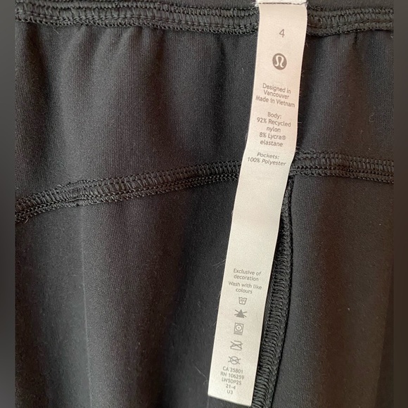 Lululemon Mid-Rise Jogger, Black, Size 4, Womens - Picture 4 of 6